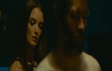 Hot Charlotte Le Bon In Iris 2016