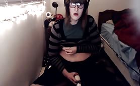 Homemade Chubby Trans Jerk  Cum With Hitachi